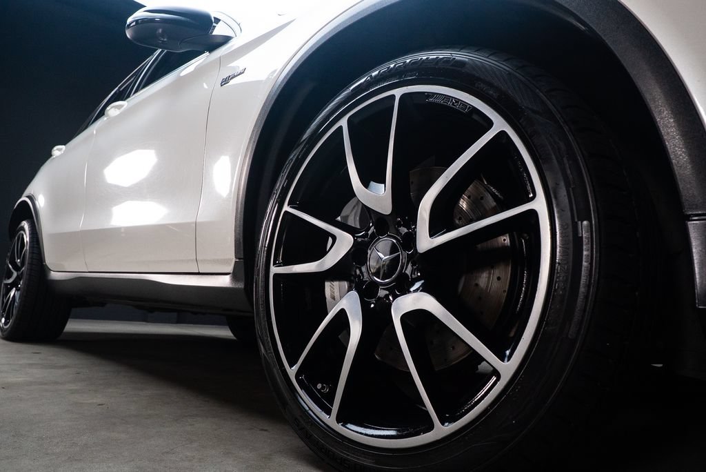 Used 2019 Mercedes-Benz GLC 43 AMG 4MATIC image 10