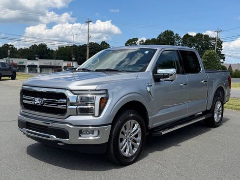Used 2024 Ford F150 Lariat w/ Equipment Group 502A High AWD/4WD image 8