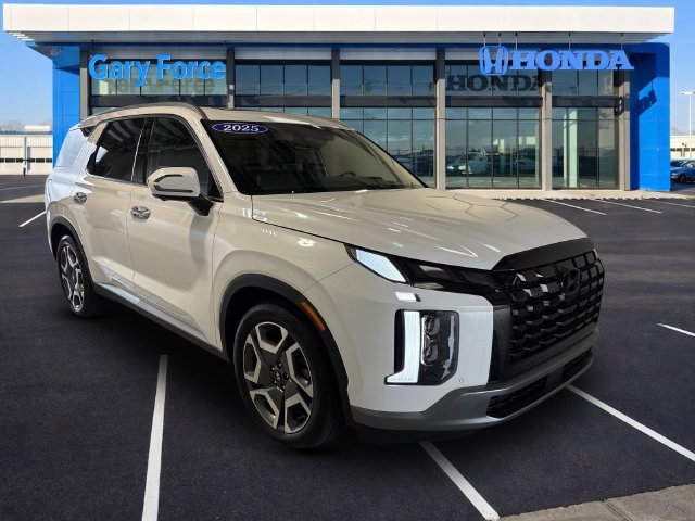 Used 2025 Hyundai Palisade SEL AWD/4WD image 1