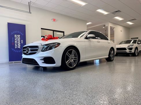 Used 2018 Mercedes-Benz E 300 image 14