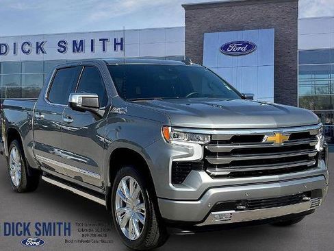 Used 2026 Chevrolet Silverado 1500 High Country AWD/4WD image 3