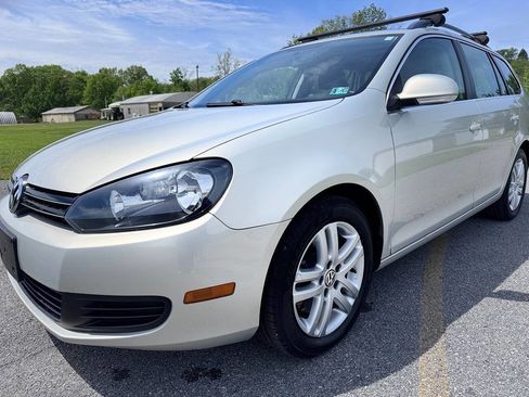 Used 2012 Volkswagen Jetta TDI FWD image 3