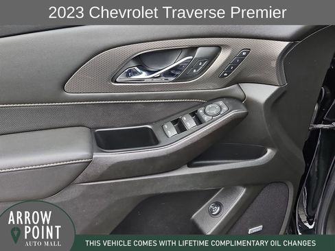 Used 2023 Chevrolet Traverse Premier w/ Redline Edition image 21