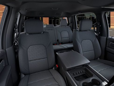 New 2026 RAM 1500 4x4 Crew Cab image 16