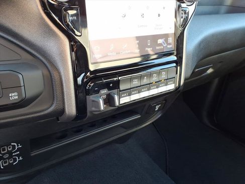 New 2026 RAM 2500 Tradesman image 30