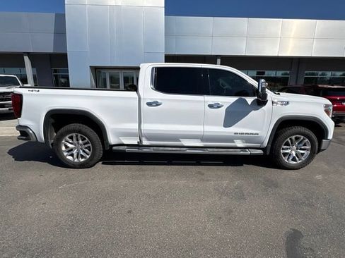 Used 2021 GMC Sierra 1500 SLT w/ SLT Premium Plus Package AWD/4WD image 2