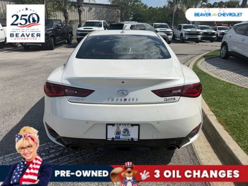 Used 2017 INFINITI Q60 Red Sport 400 RWD image 5