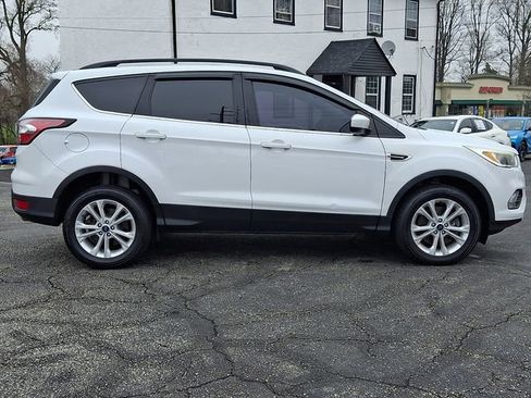 Used 2018 Ford Escape SE AWD/4WD image 7