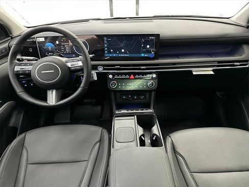 New 2025 Hyundai Tucson Limited image 25