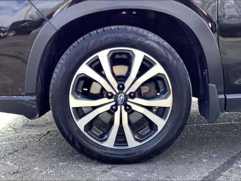 Used 2019 Subaru Forester Limited image 10