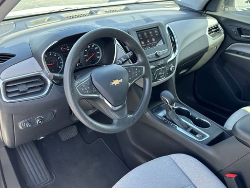 Used 2024 Chevrolet Equinox LS w/ Sport Edition FWD image 14