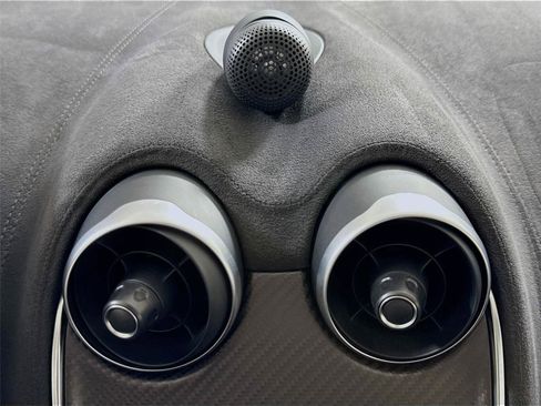 Used 2019 McLaren 600LT image 18