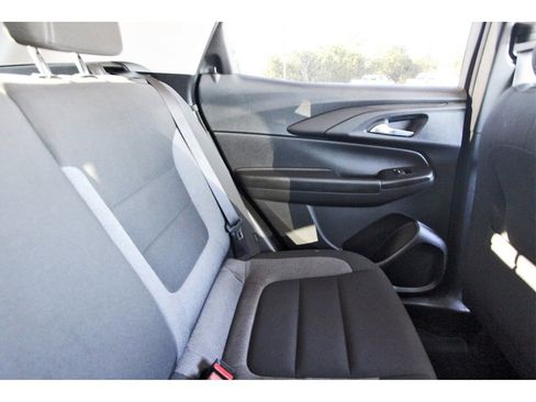 Used 2021 Chevrolet TrailBlazer LT w/ Convenience Package image 13