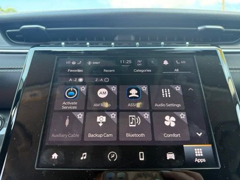 Used 2022 Jeep Grand Cherokee Laredo w/ Luxury Tech Group I AWD/4WD image 21