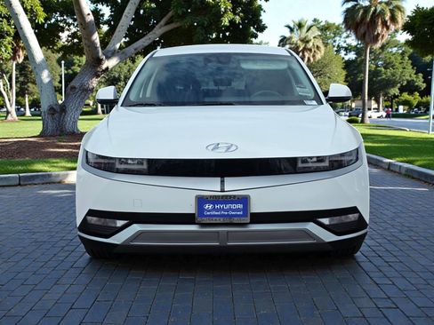 Certified 2024 Hyundai Ioniq 5 SE image 2