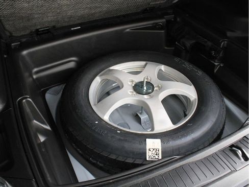 Used 2023 Jeep Grand Cherokee Limited image 35