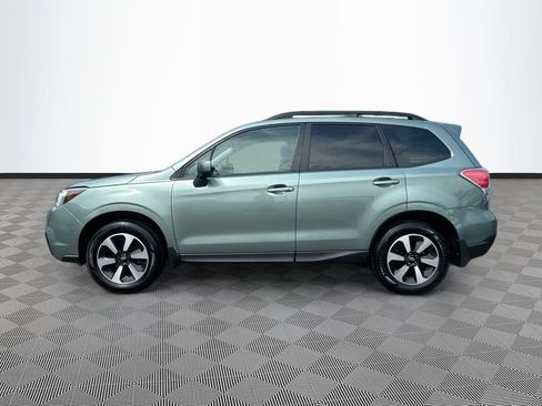 Used 2017 Subaru Forester 2.5i Premium w/ Popular Package #2A AWD/4WD image 34
