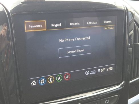 Used 2021 Chevrolet Traverse RS image 20