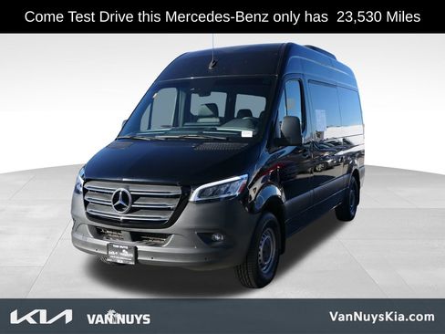 Used 2023 Mercedes-Benz Sprinter 2500 image 7
