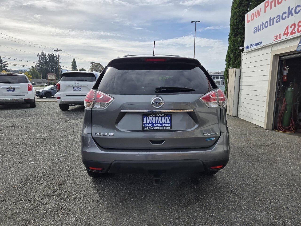 Used 2015 Nissan Rogue SL AWD/4WD image 5
