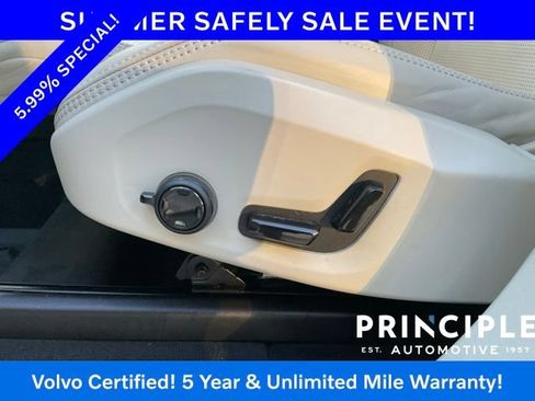Certified 2025 Volvo XC90 T8 Ultra w/ Protection Package Premier AWD/4WD image 17