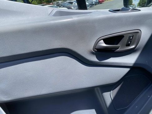 Used 2019 Ford Transit 350 XLT RWD image 14
