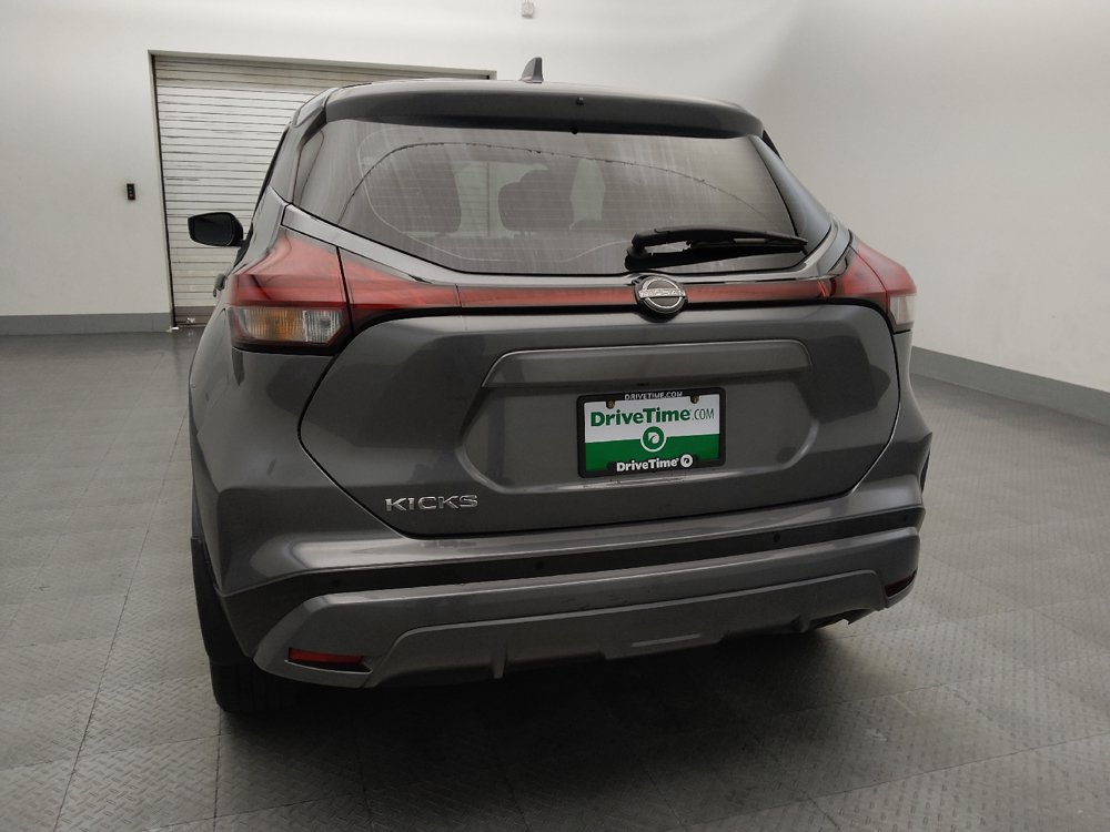 Used 2024 Nissan Kicks S FWD image 6
