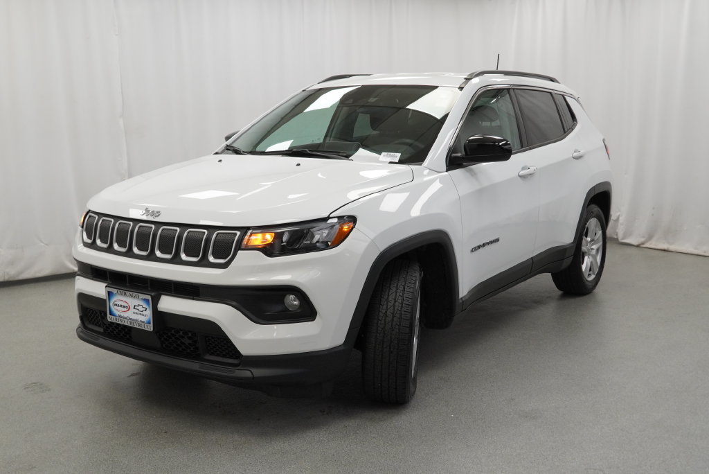 Used 2022 Jeep Compass Latitude FWD image 18