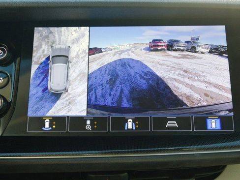 Used 2022 Buick Envision Essence w/ Technology Package I image 25