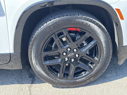 Used 2023 Chevrolet Traverse Premier w/ Redline Edition FWD image 10