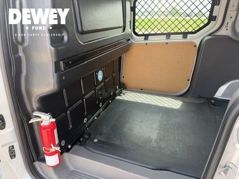Used 2019 Ford Transit Connect XLT FWD image 41