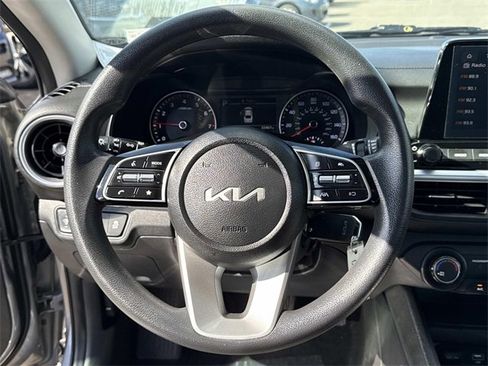 Used 2024 Kia Forte LXS image 18