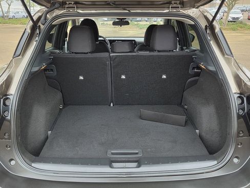 Used 2026 Nissan Kicks SV image 24