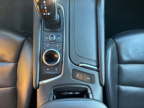 Used 2023 Cadillac XT5 Premium Luxury image 35