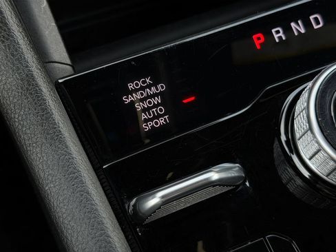 Used 2024 Jeep Grand Cherokee Trailhawk AWD/4WD image 19