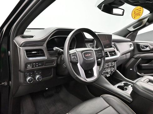 Used 2023 GMC Yukon XL SLT w/ SLT Premium Package AWD/4WD image 19