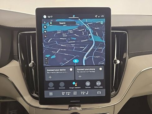 New 2026 Volvo XC60 T8 Ultra w/ Protection Package Premier image 18