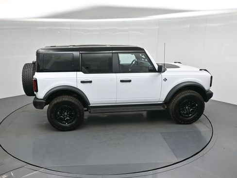 New 2026 Ford Bronco Outer Banks w/ Sasquatch Package image 40