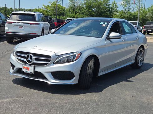 Used 2016 Mercedes-Benz C 300 4MATIC Sedan image 3