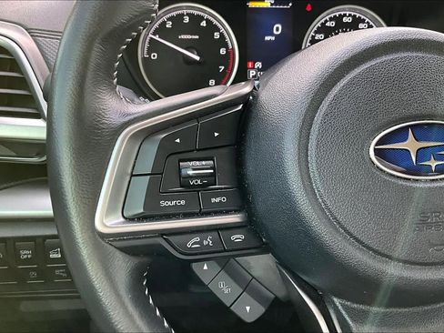 Used 2023 Subaru Forester Premium image 20