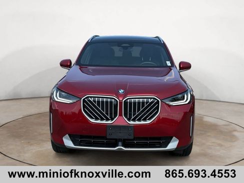 Used 2025 BMW X3 xDrive30i w/ Premium Package AWD/4WD image 8