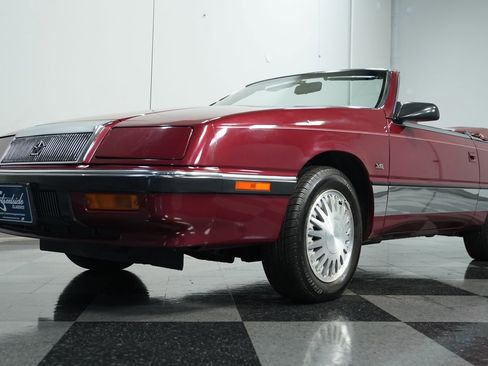 Used 1991 Chrysler LeBaron Convertible image 19