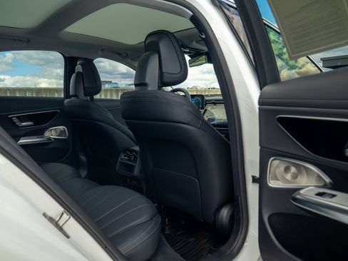 Certified 2025 Mercedes-Benz E 350 4MATIC Sedan image 26