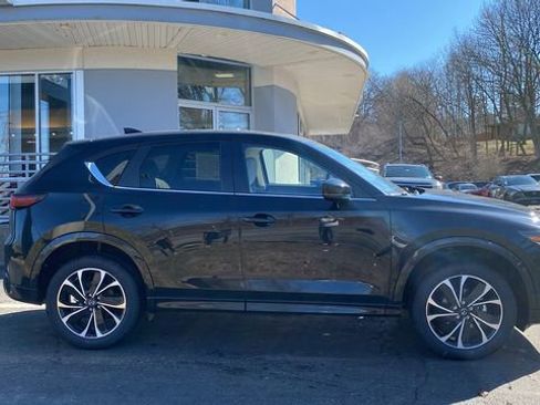New 2025 MAZDA CX-5 AWD 2.5 S w/ Preferred Package image 4
