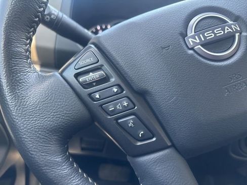 Used 2022 Nissan Frontier SV image 20