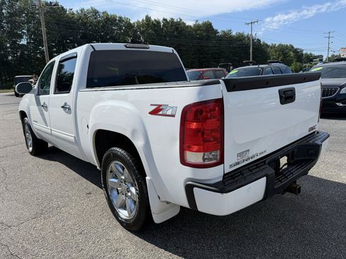 Used 2013 GMC Sierra 1500 SLT w/ SLT Convenience Package AWD/4WD image 9