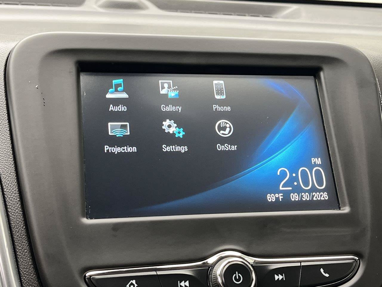Used 2018 Chevrolet Equinox LT AWD/4WD image 17