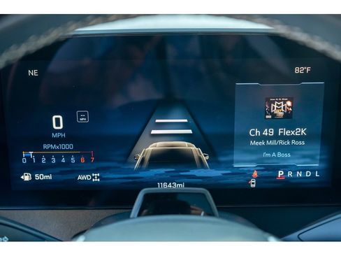 Used 2026 Chevrolet Traverse Z71 w/ Enhanced Driving Package AWD/4WD image 23