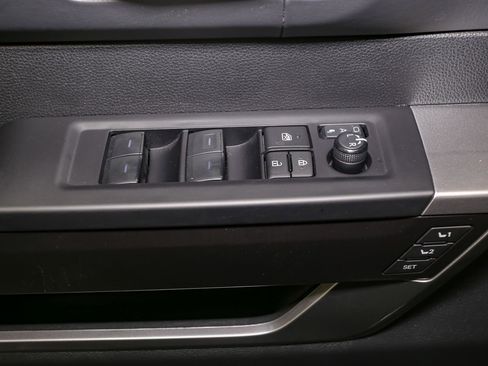 Used 2023 Toyota Sequoia Platinum image 44