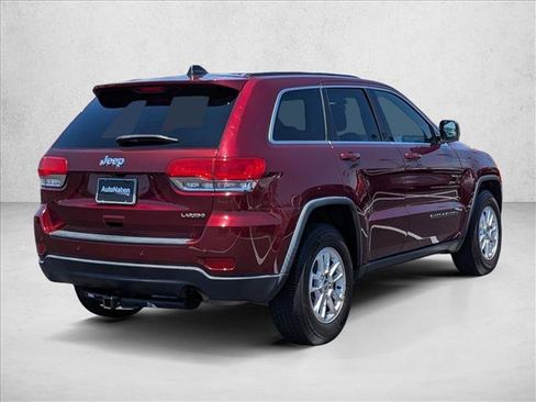 Used 2018 Jeep Grand Cherokee Laredo RWD image 5